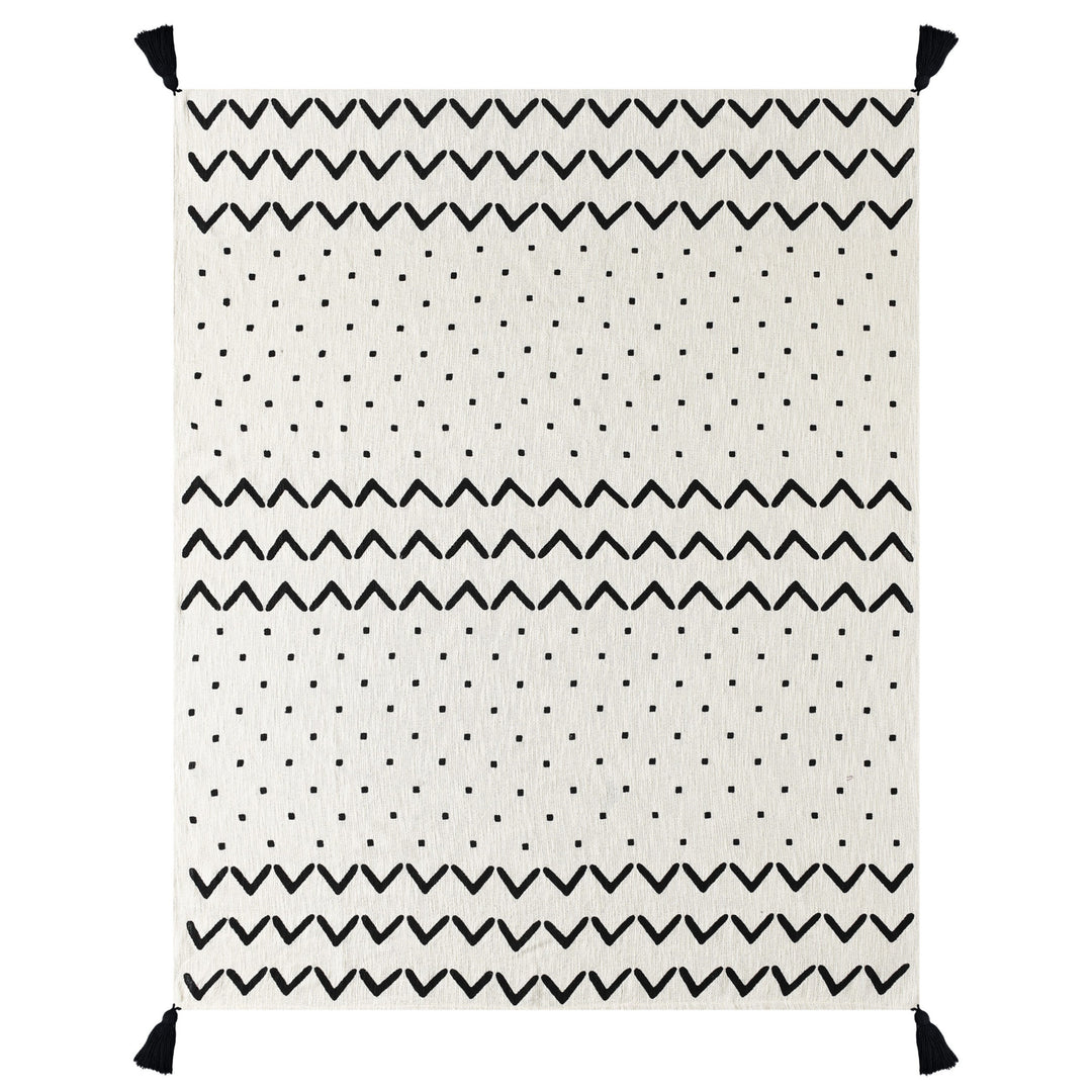 Black and White Woven Cotton Chevron Throw Blanket