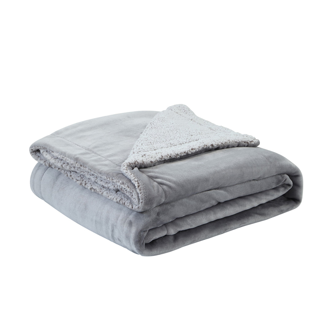 Light Gray Knitted PolYester Solid Color Plush Queen Blanket