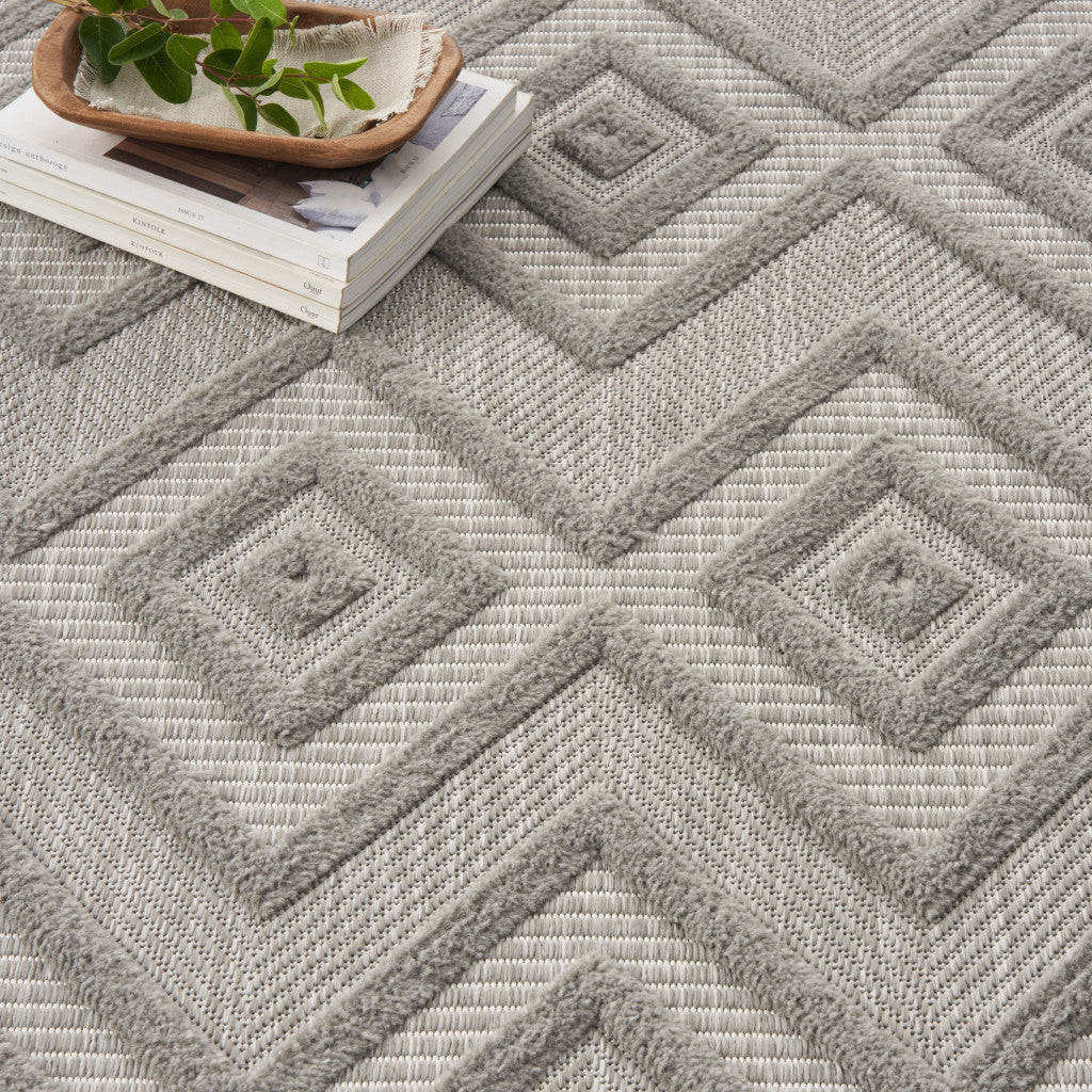 9' x 12' Gray Geometric Flatweave Area Rug