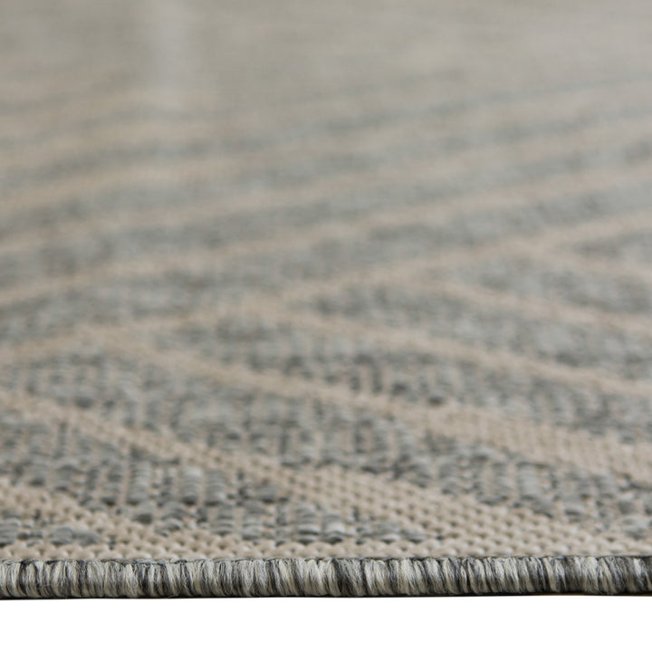 5' x 8' Gray Geometric Stain Resistant Indoor Outdoor Area Rug