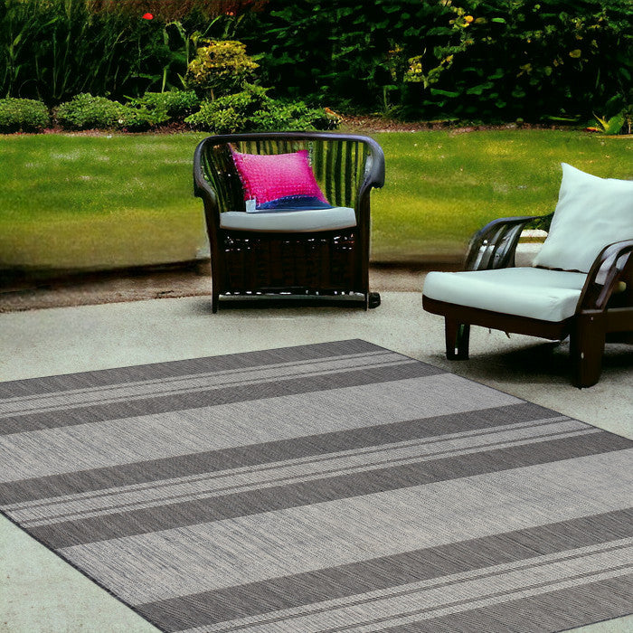 4' x 6' Blue and Gray Striped Stain Resistant Indoor Outdoor Area Rug