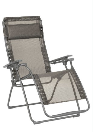 27.6" X 64.2" X 45.3" Graphite Powder Coated Recliner