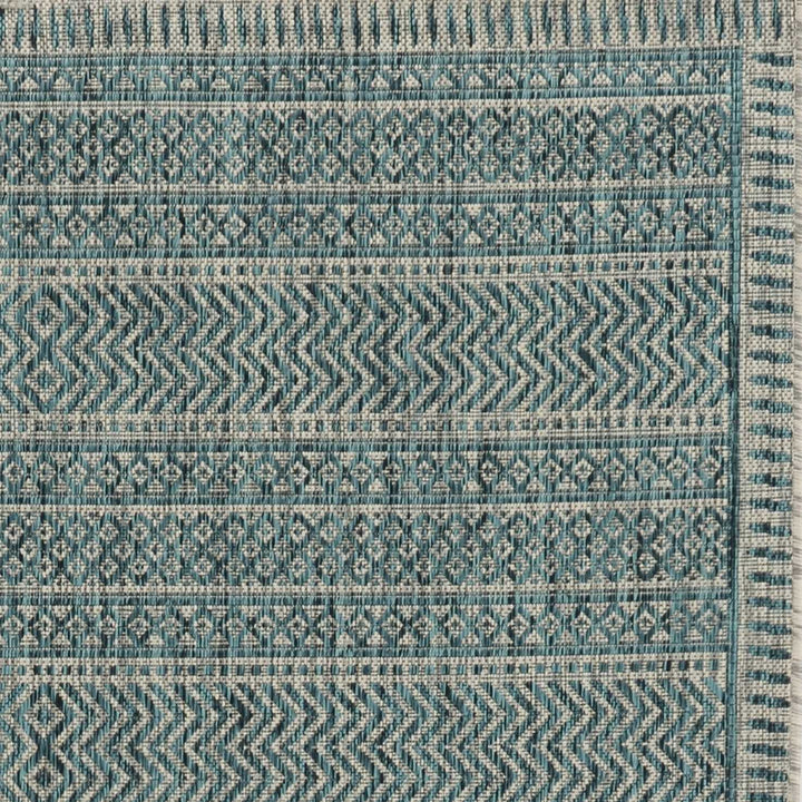 8' Round Teal Geometric Pattern Indoor Outdoor Area Rug